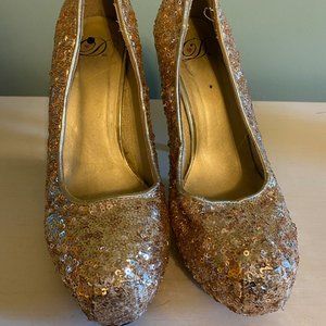 Gold Sequin Pumps